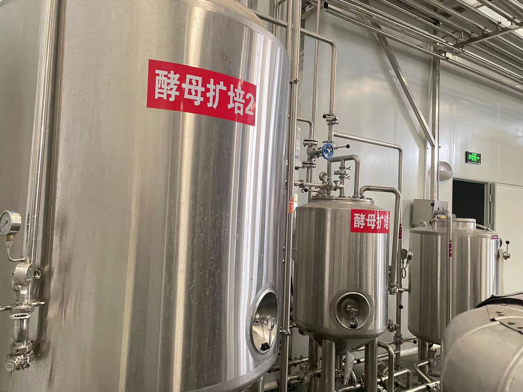 啤酒厂酿酒设备如何配置 生产大型精酿啤酒设备的厂家
