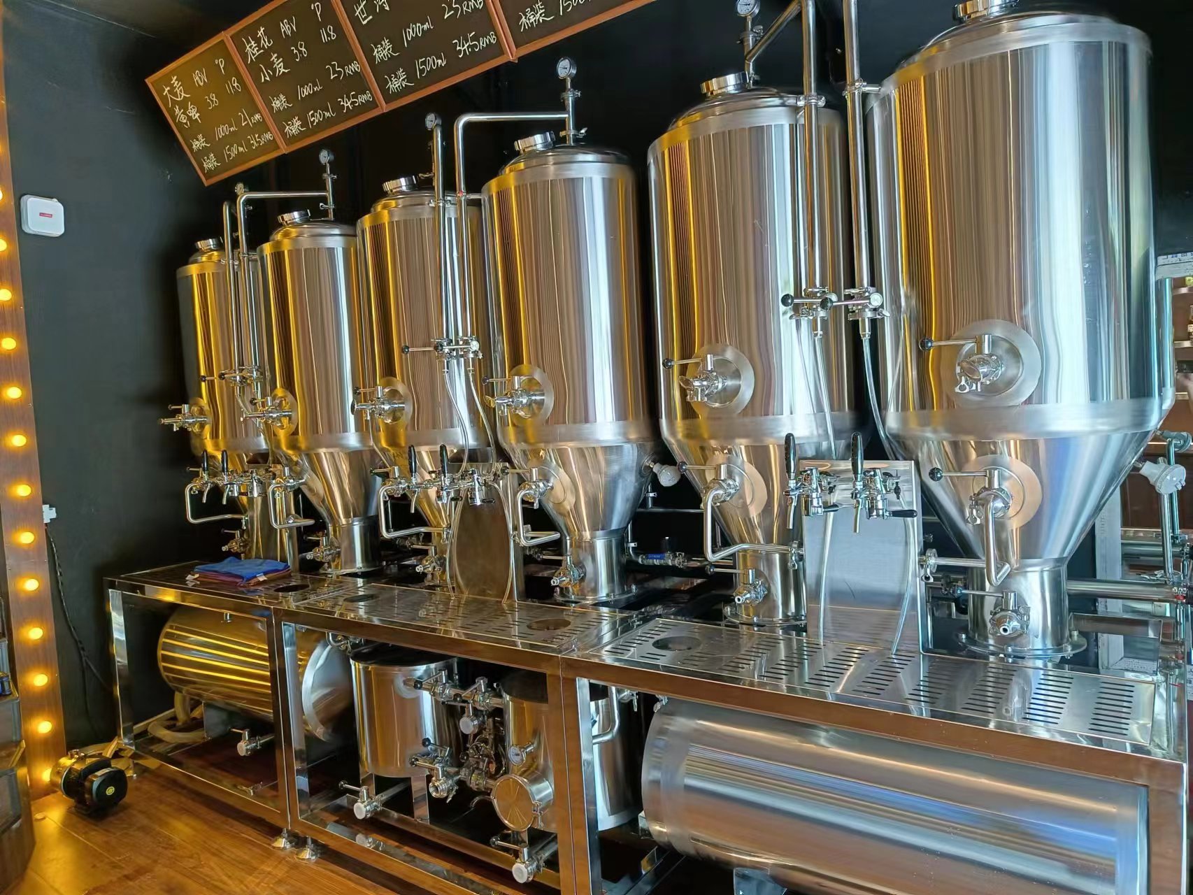 鲜啤酒生产设备生产精酿啤酒需要哪些设备